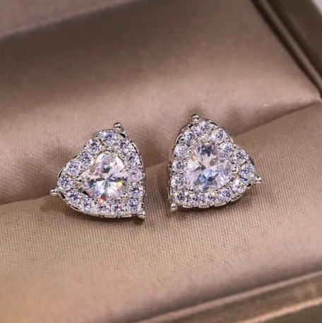 SilverPear Cut White Topaz CZ Diamond Earring